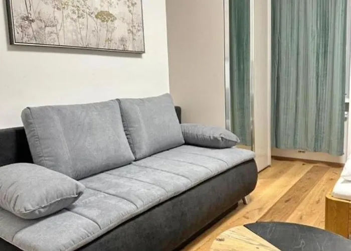Cozy In Ottakiring Area Rd Apartment
